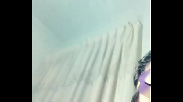 Descubre el lado más hot de Margy Godoy Baile sensual y masturbación amateur en exclusiva