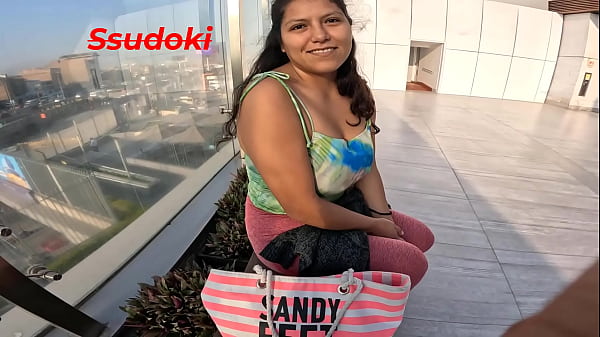 Salimos a comer y ella pago todo, me aplico la de boca come culo paga, pero el culito fui yo, ella termino follandome